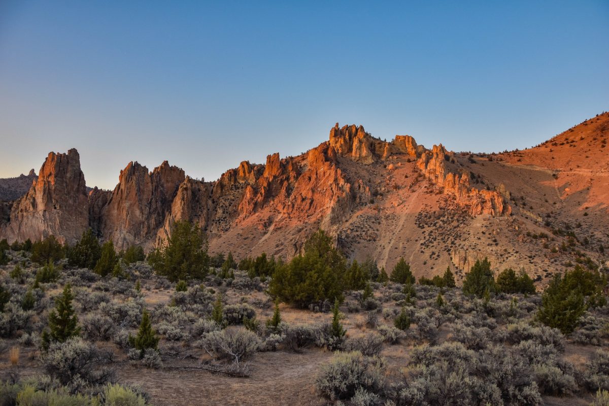 Smith Rock State Park Terrebonne Oregon by patrick-bosiger-80270-unsplash