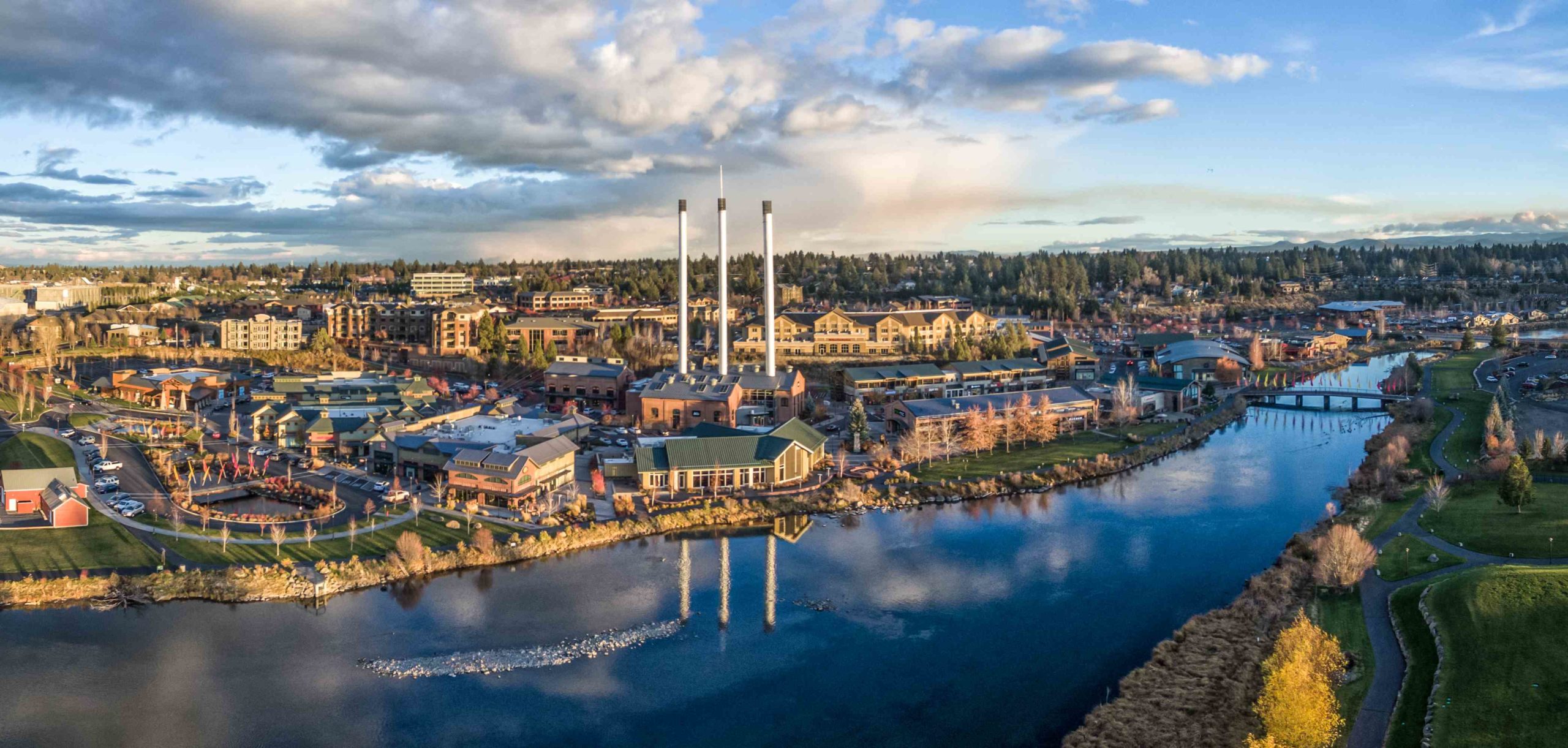 Old Mill Shopping area along the Deschutes River in Bend, Oregon