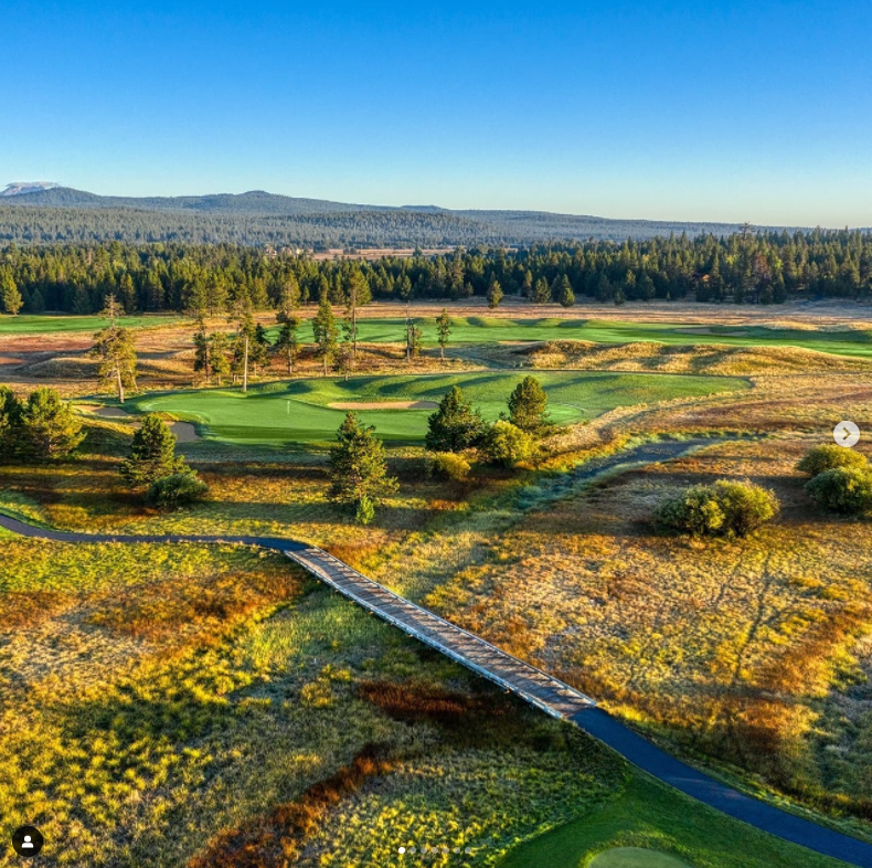 golf course in the high desert of central oregon