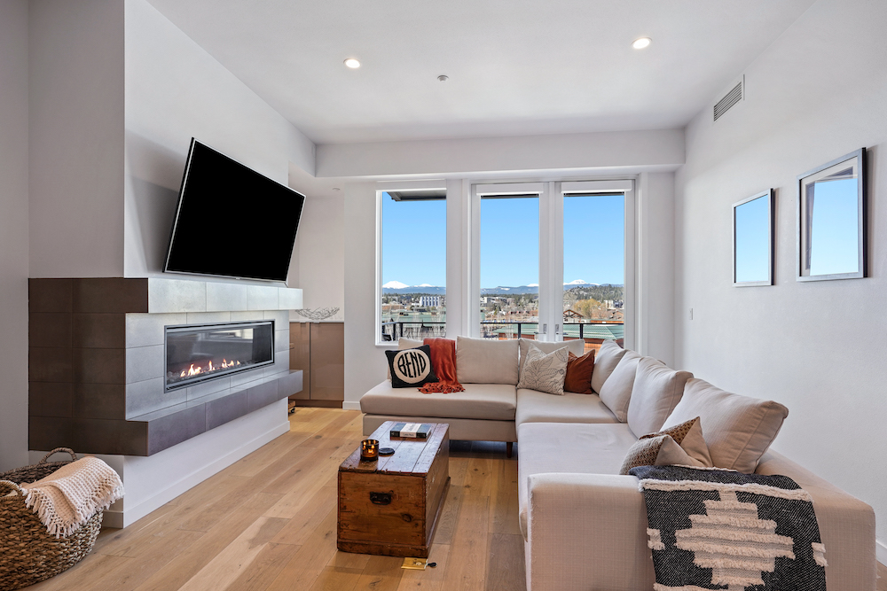 living room with view of cascades