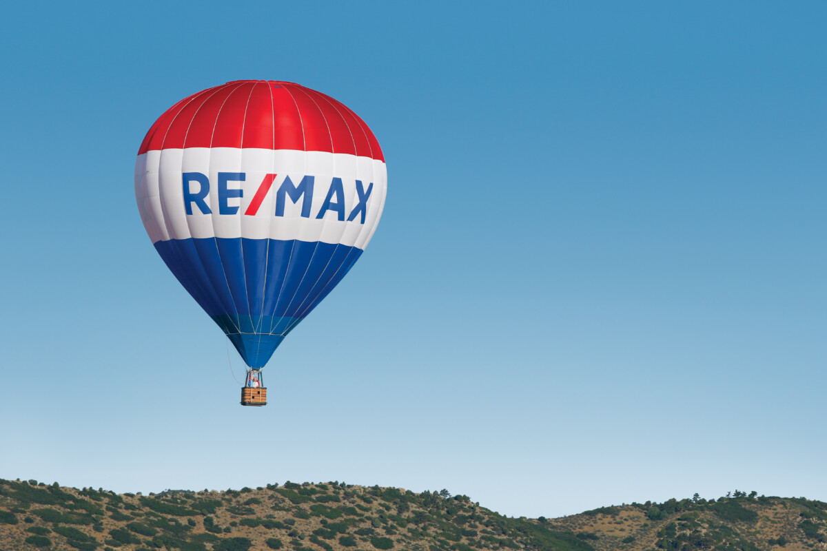 Remax balloon, blue sky